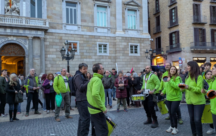 “Sense Trens no hi ha Futur”: Thousands mobilise in Barcelona for better rail services
